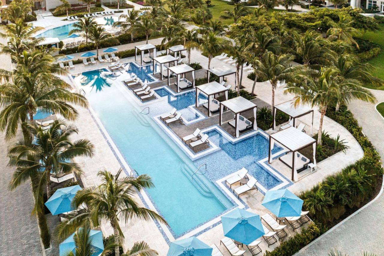 The Ritz-Carlton, Turks & Caicos Hotel Grace Bay Exterior foto